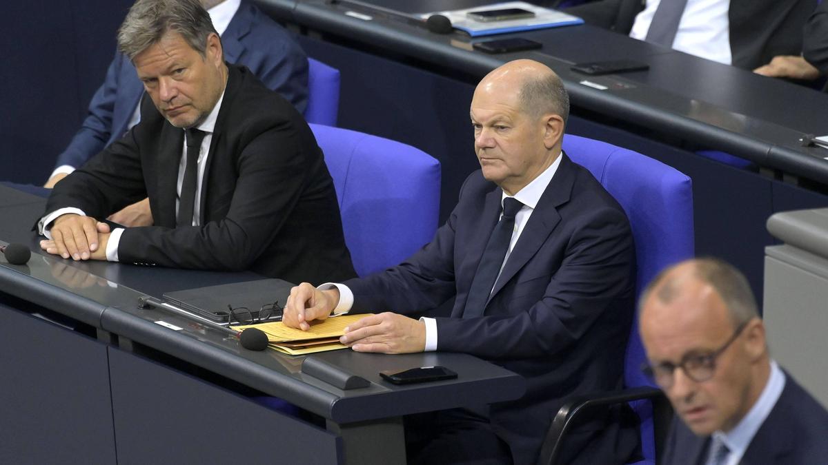  Einfache Sprache : Am 23. Februar 2025 finden in Deutschland Neuwahlen Bildidee 